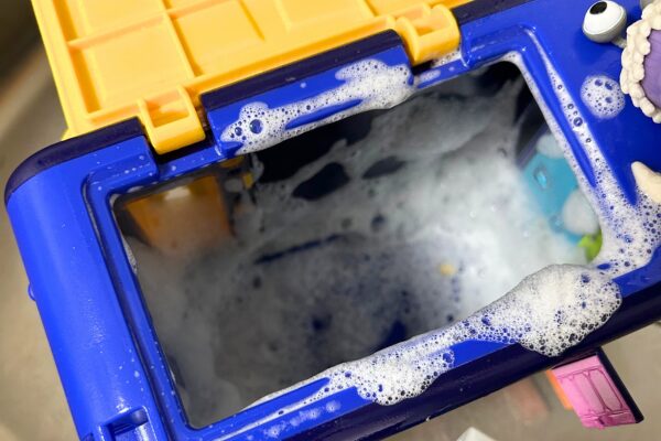 ディズニーランドのポップコーンのバケットの洗い方のアイキャッチ画像